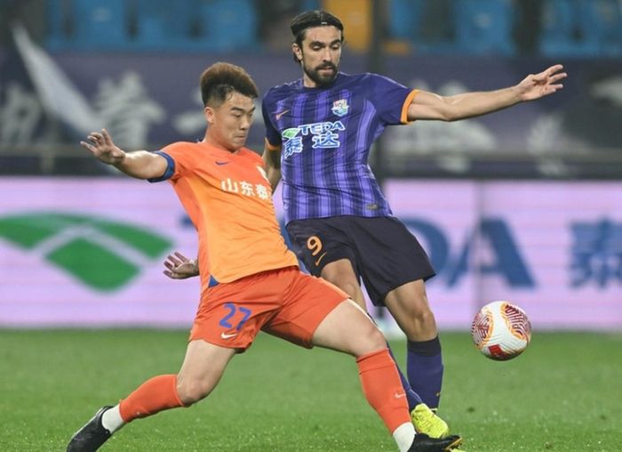 石柯租借云南玉昆前四轮0出场引球迷担忧