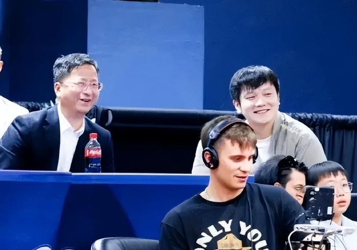 樊振东主动放弃世乒赛 用深度布局重塑职业轨迹